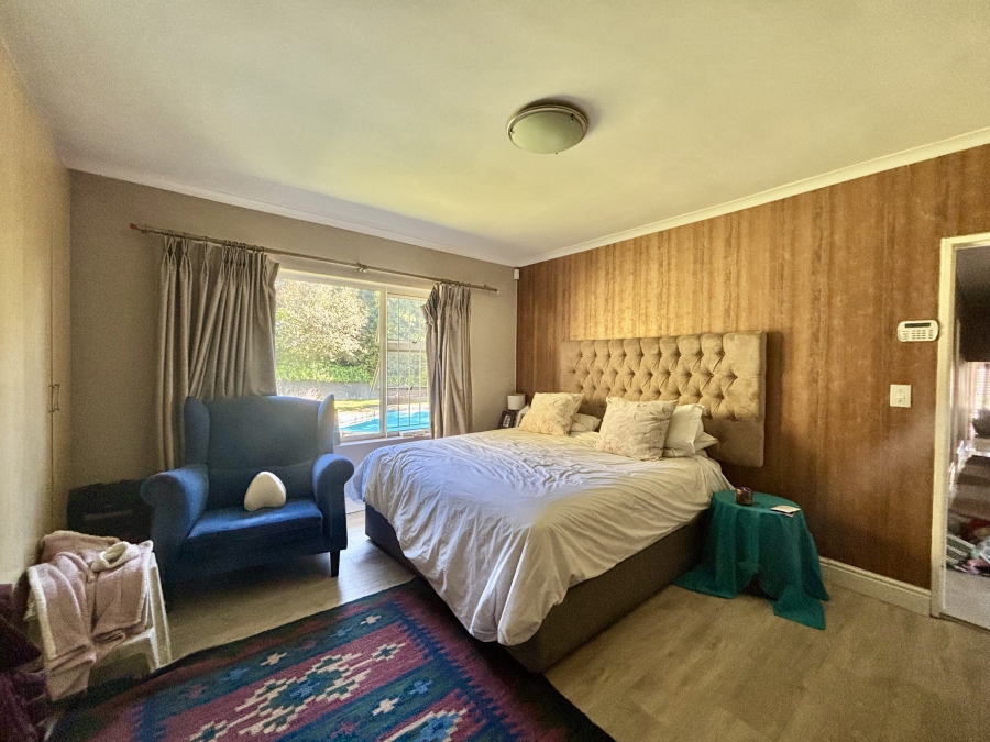 4 Bedroom Property for Sale in Vierlanden Western Cape